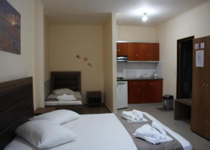 House Stamatis * סארטי