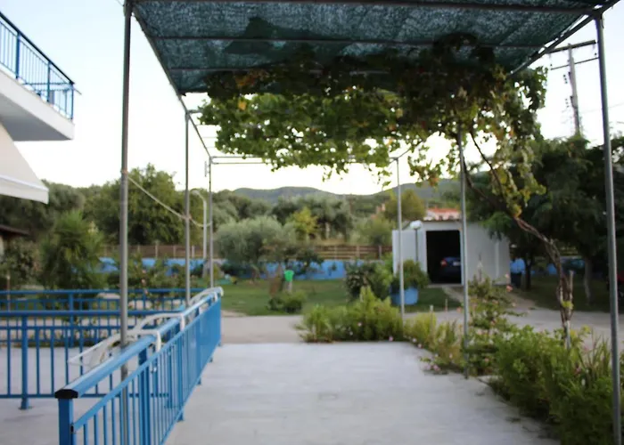 House Stamatis סארטי